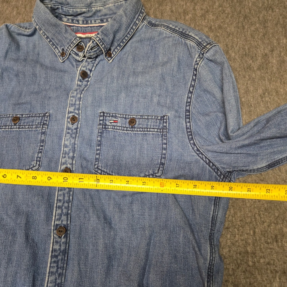 Tommy Hilfiger Denim Shirt Mens Large Blue Long Sleeve Dual Pocket Workwear - Picture 4 of 7